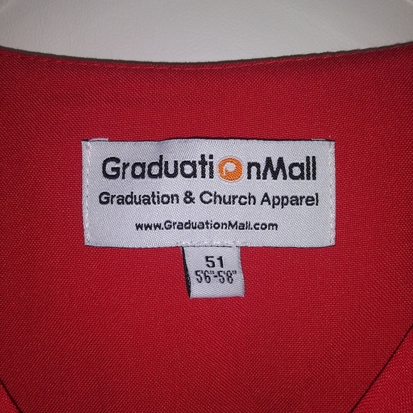 Graduation Gown and Cap with Removable/Exchangeable Grad Year - Picture 2 of 5